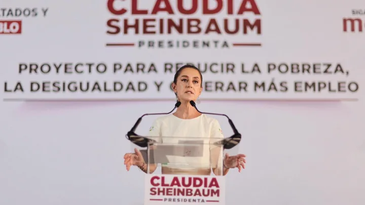 Claudia Sheinbaum busca sacar a 7.5 millones de la pobreza extrema   
