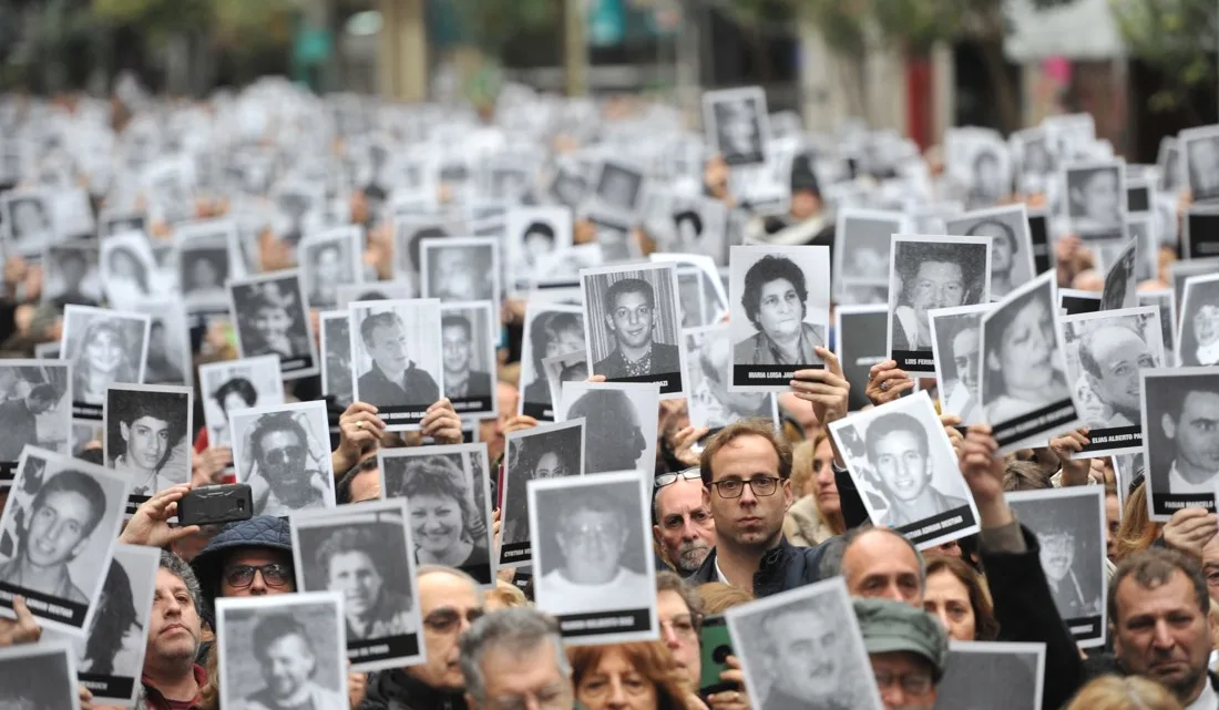 Argentina responsabiliza a Irán por el atentado en la AMIA de 1994   