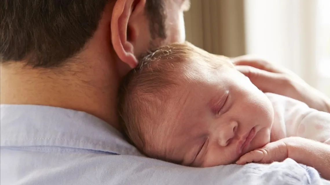  En un estado de México, conceden licencia de paternidad por dos meses