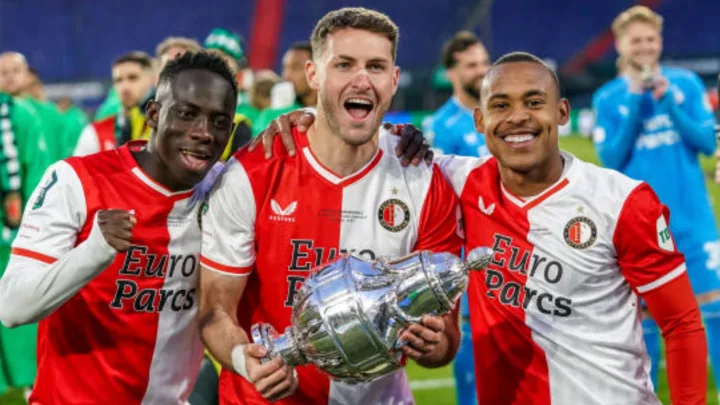 Santiago Giménez y Feyenoord triunfan en la Copa de Países Bajos