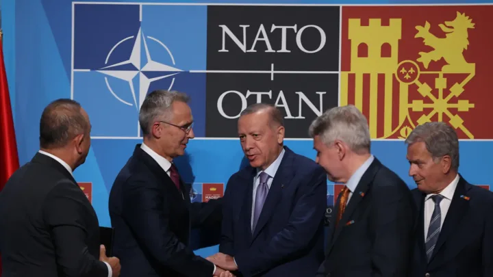OTAN Promete Refuerzos Militares a Ucrania: Más Defensas Aéreas en Camino