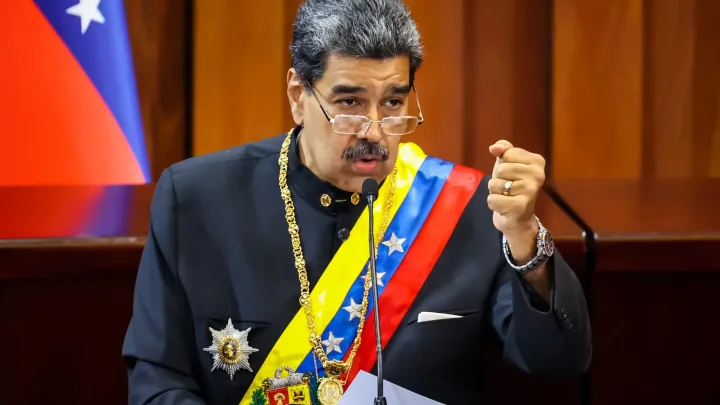 Maduro anuncia cierre de embajada de Ecuador en Venezuela en apoyo a México   