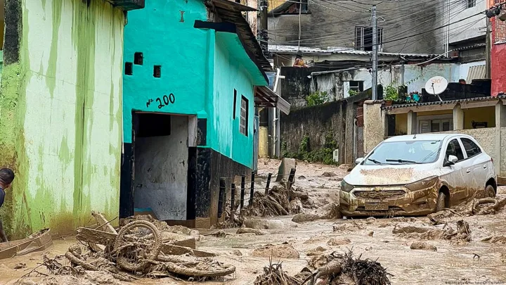 Tragedia por lluvias en Brasil: 8 muertos y 21 desaparecidos