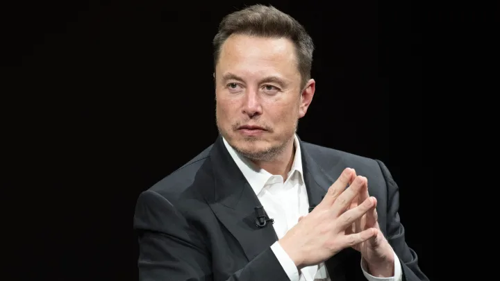  Elon Musk da la bienvenida a su decimosegundo hijo en secreto
