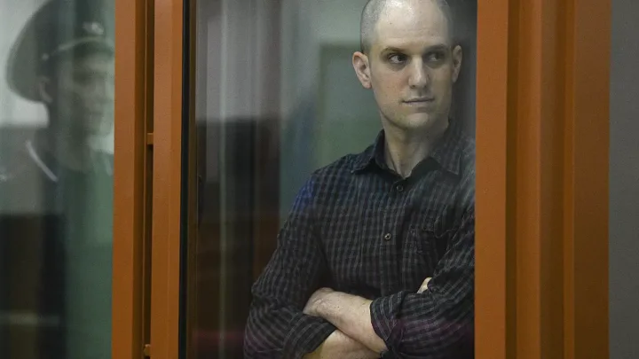 Comienza el juicio en Rusia contra el periodista estadounidense acusado de espionaje