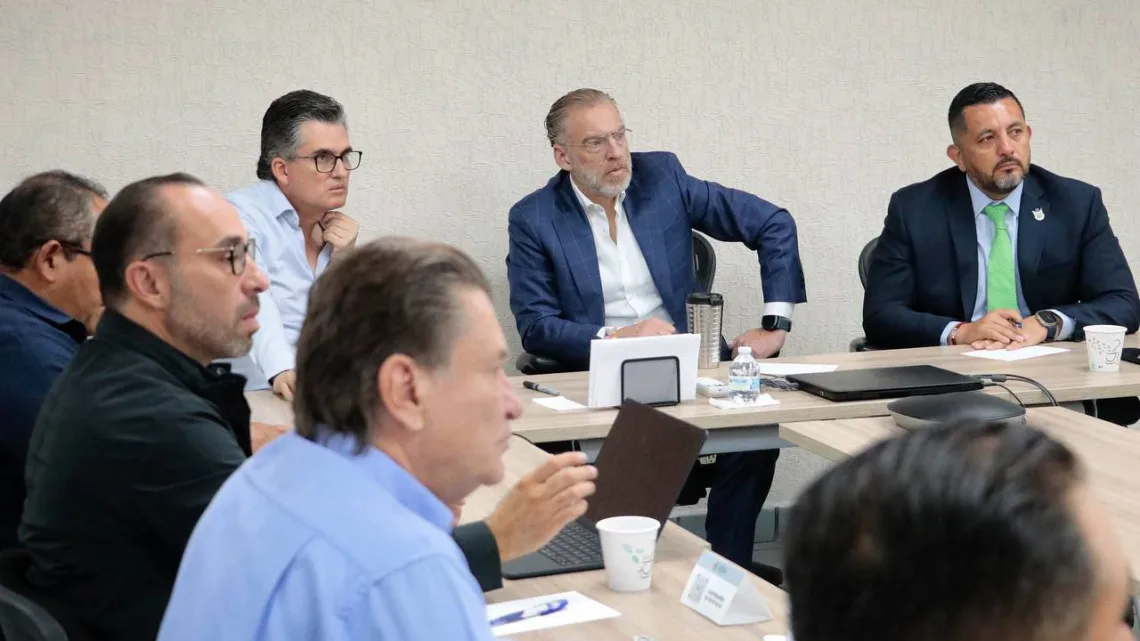 Invitan autoridades a denunciar descargas industriales irregulares en cuerpos de agua estatales