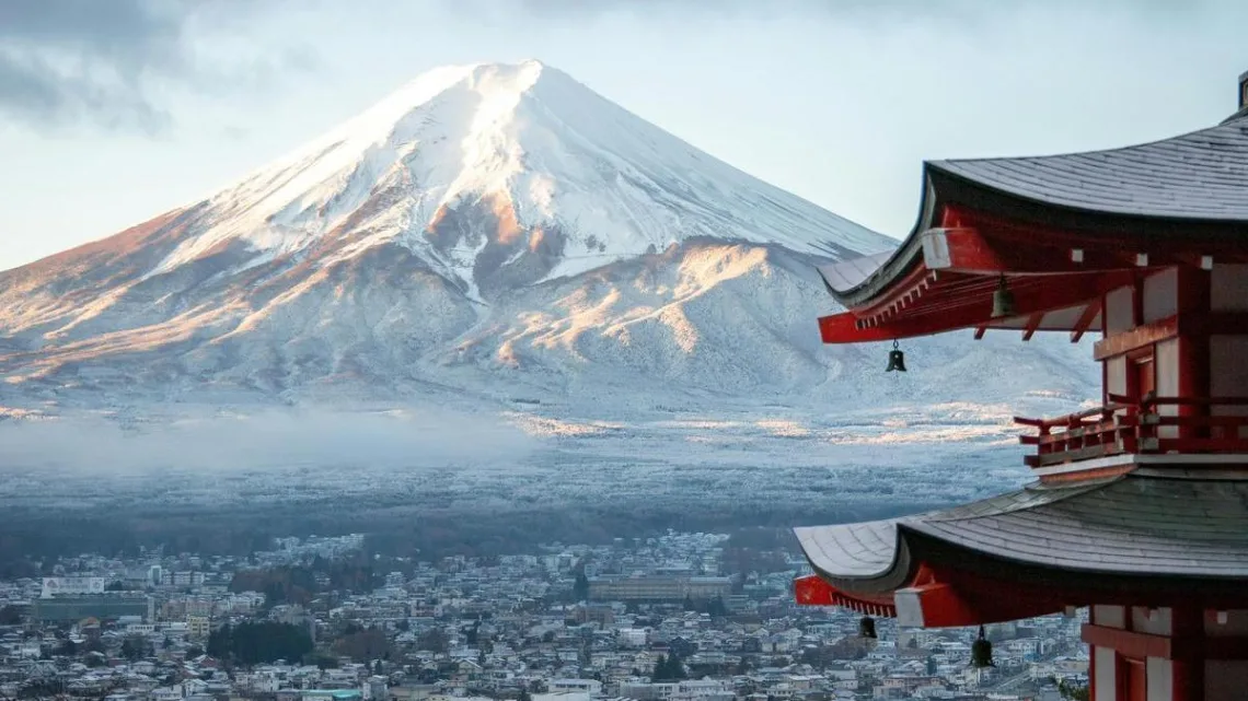 Tragedia en el monte Fuji: Tres escaladores hallados muertos por paro cardíaco