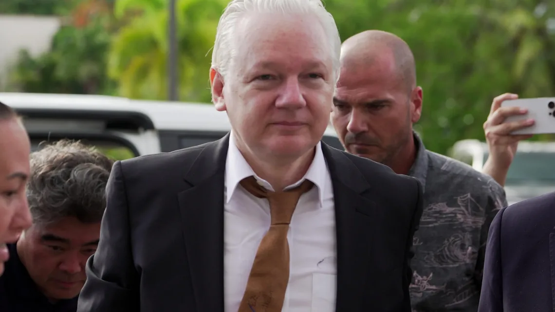 Julian Assange llega a las Islas Marianas para sellar acuerdo judicial con Estados Unidos