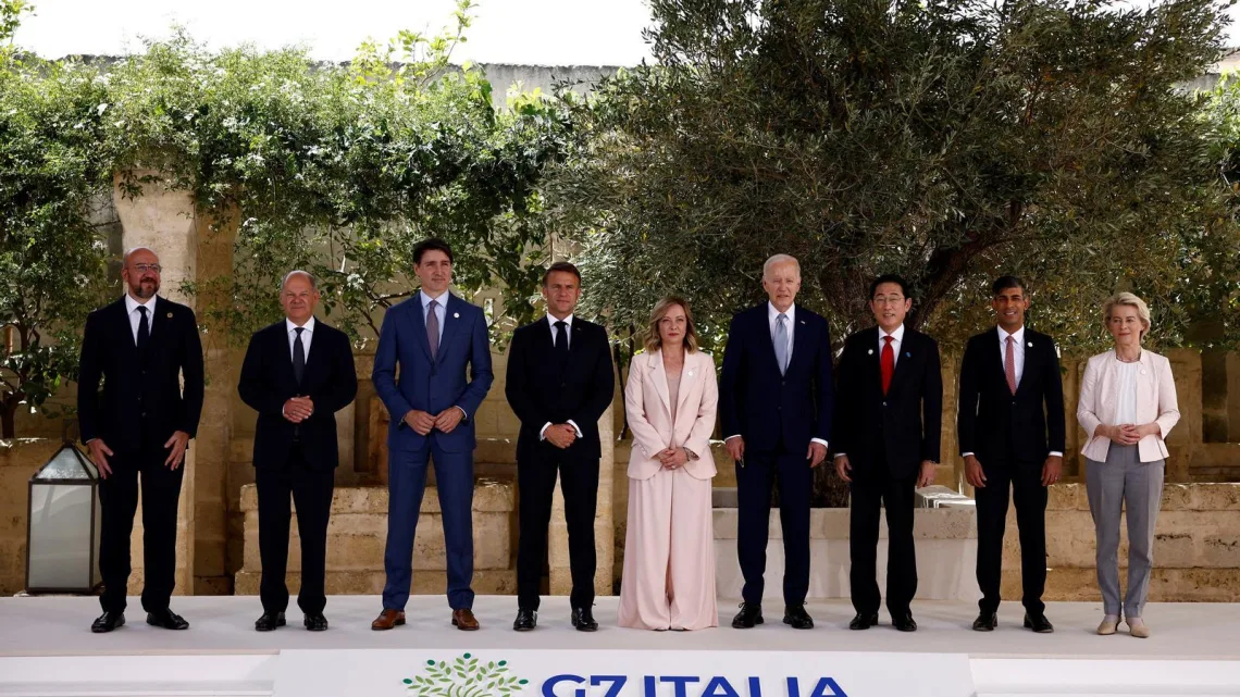  “Congelación de activos rusos: G7 y Estados Unidos respaldan a Ucrania”   