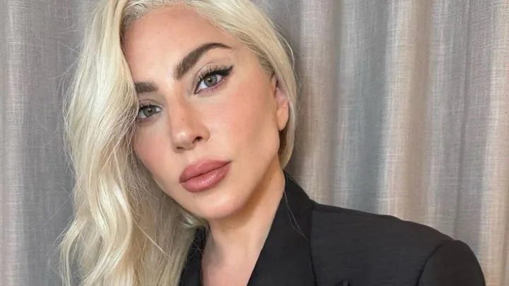Lady Gaga planea una boda al atardecer en su casa de Malibú con Michael Polansky