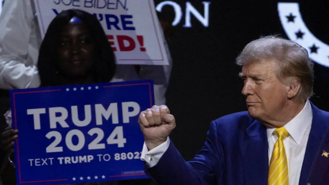 Trump anuncia coalición “Latinos Americanos” en apoyo a su campaña