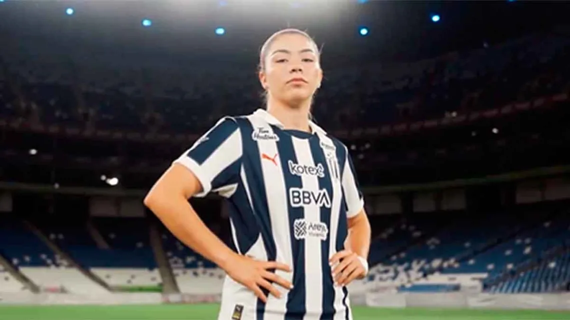 Katty Martínez se une oficialmente a Rayadas y promete marcar una era en el club