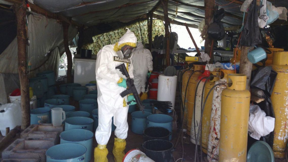 Desmantelan en Sinaloa un Gran Laboratorio de Drogas