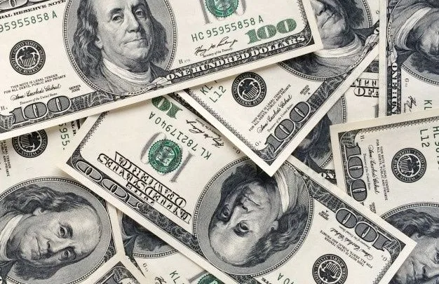 Así cotiza el dólar hoy viernes 12 de julio