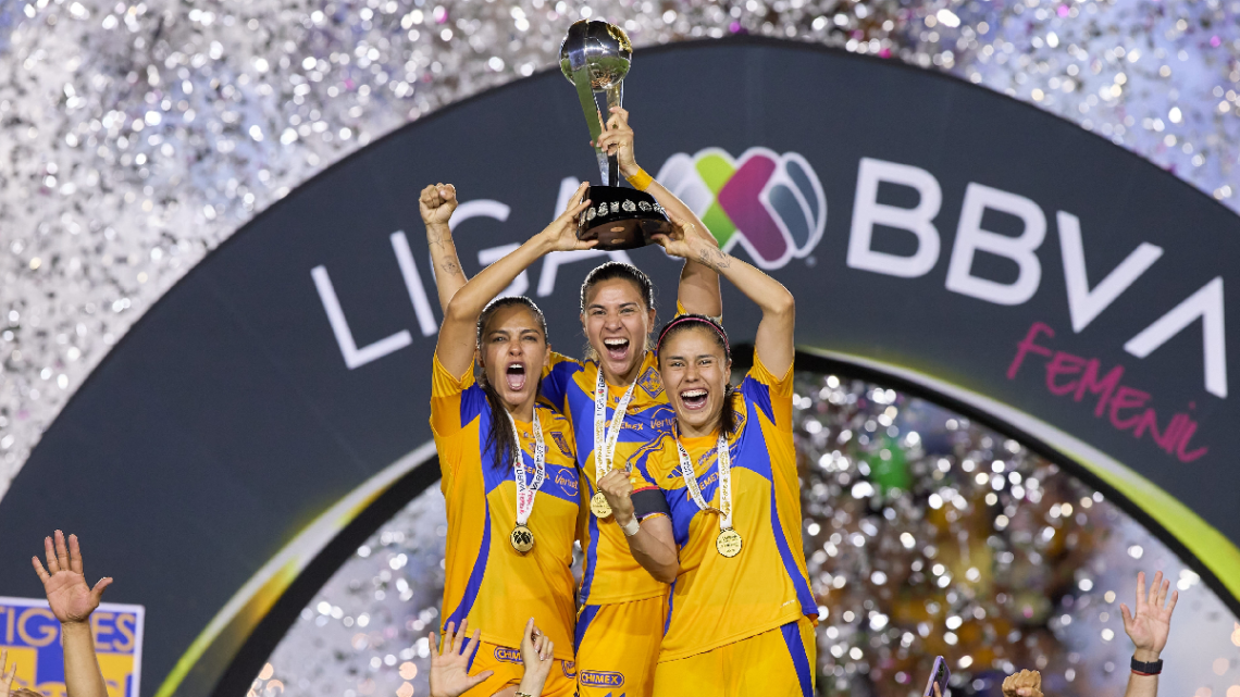 Tigres vence a Rayadas y se corona campeón de campeonas