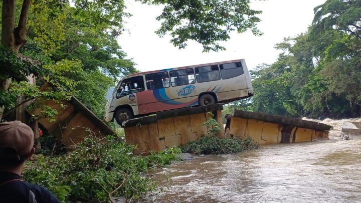 Colapso de Puente en Veracruz: Un Muerto y Seis Heridos