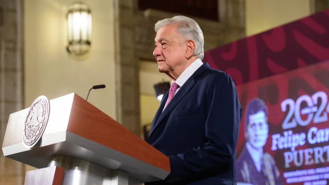 AMLO Promete Atención Médica Universal en Hospitales Públicos