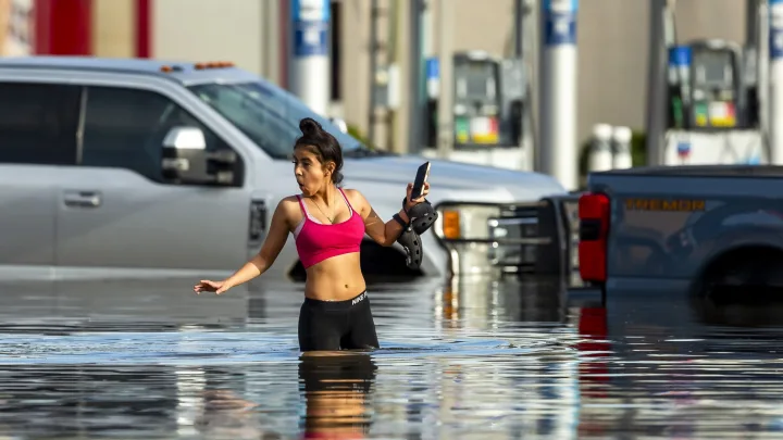 Huracán Beryl Deja Sin Electricidad a Millones en Texas