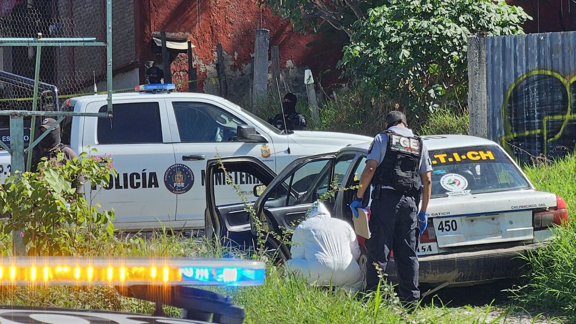 Hallan Tres Cuerpos Decapitados en un Taxi en Chilpancingo