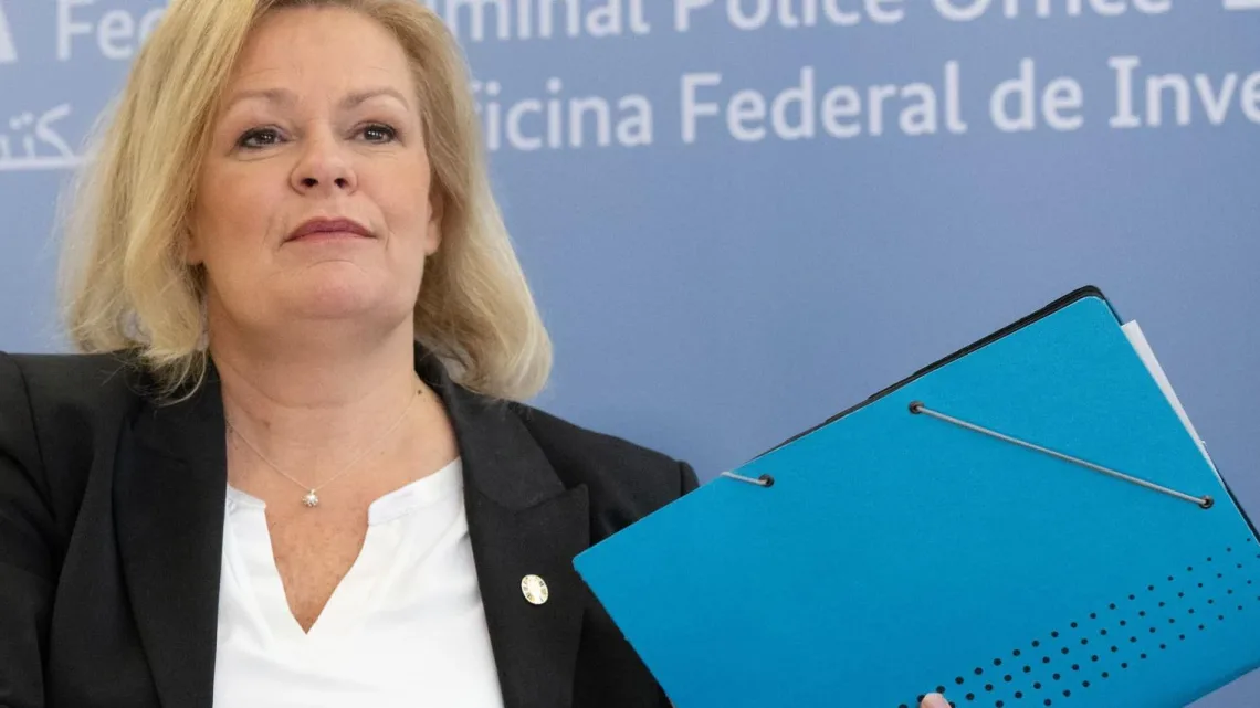 Aumentan los casos de abus* s*xual infantil en Alemania, revela informe policial