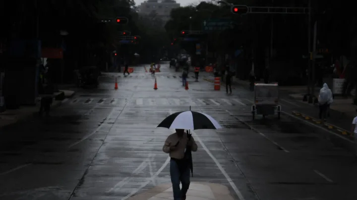 Lluvias torrenciales y condiciones meteorológicas adversas en múltiples estados de México