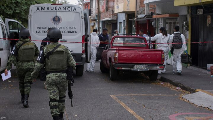 Descubren Fábrica de Explosivos del Cártel de Los Viagras en Michoacán