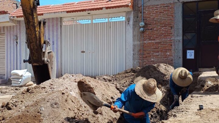 Lleva a cabo SEDESOQ 33 obras sociales en 2024