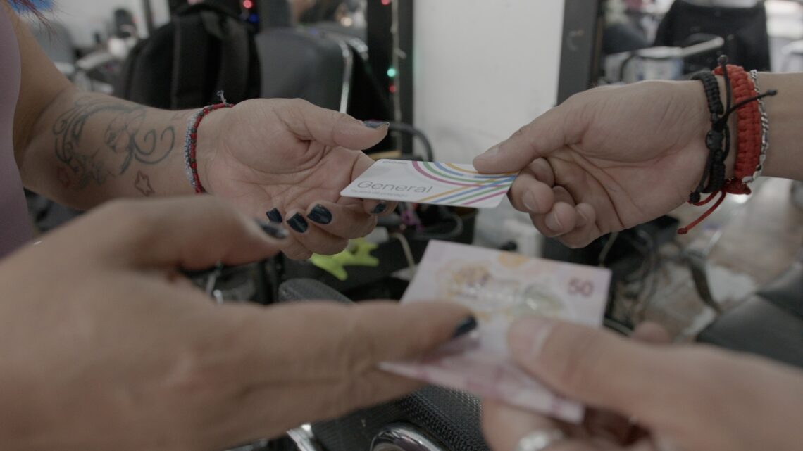 Anuncia AMEQ tercera mega jornada de entrega de tarjetas Qrobus