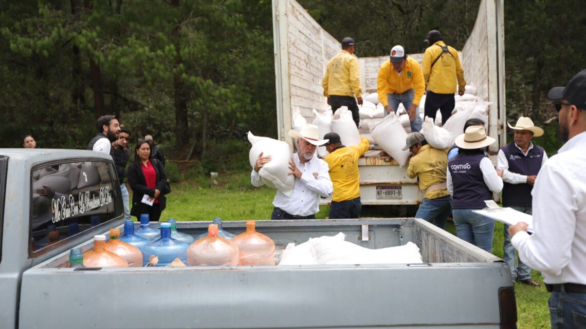 Entrega SEDEA semilla para cultivos forrajeros en San Joaquín, Peñamiller y Tolimán