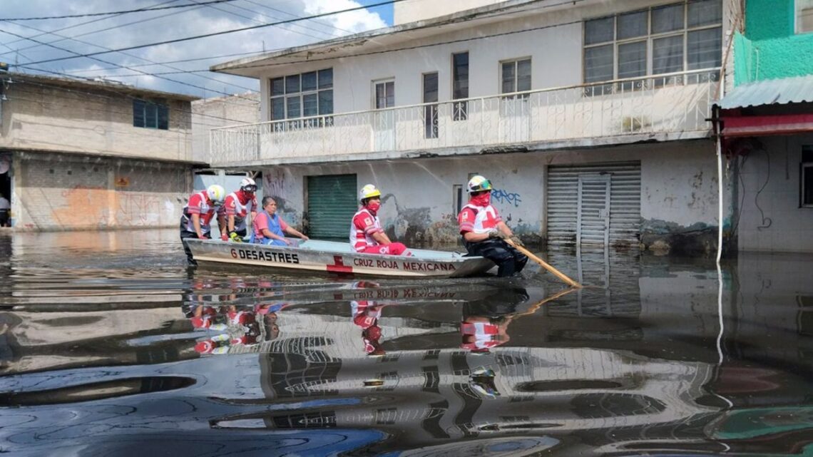 Solidaridad en Chalco tras las inundaciones
