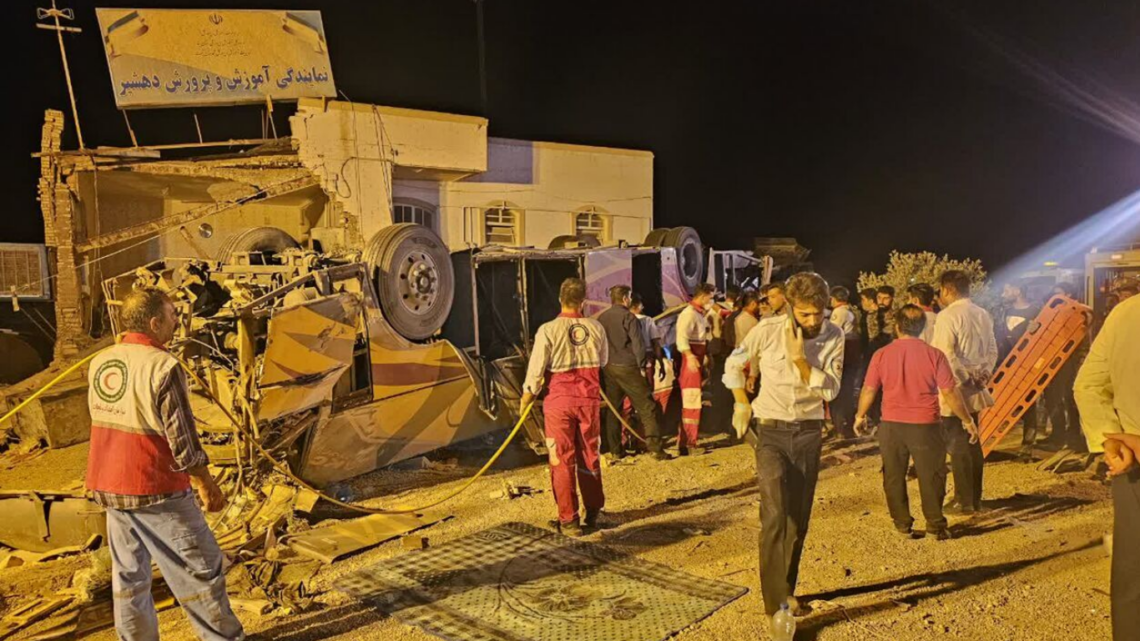 Trágico accidente de autobús en Irán deja 28 muertos
