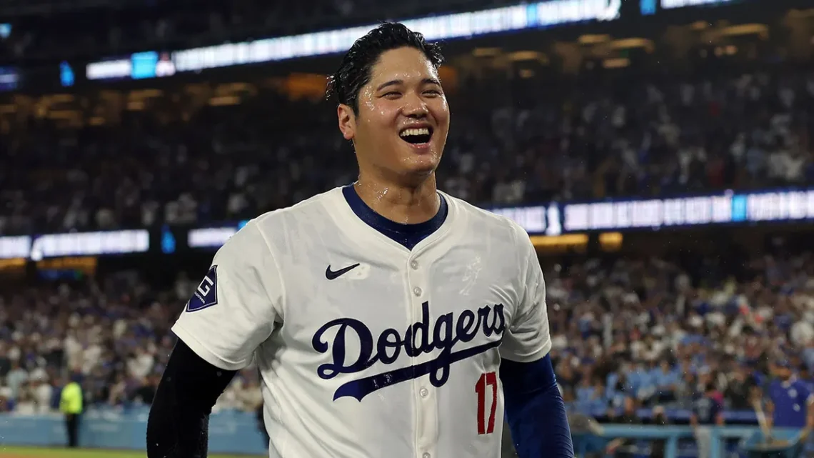 Shohei Ohtani establece un nuevo récord con 40-40 en MLB