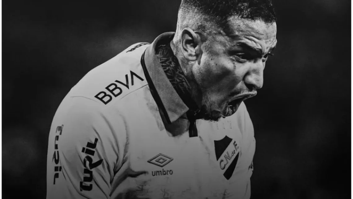 Muere el futbolista Juan Manuel Izquierdo tras colapsar en un partido de la Libertadores