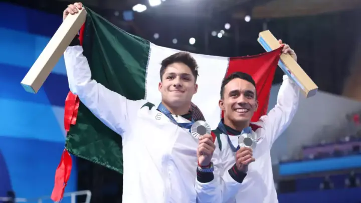 México Logra su Primera Medalla de Plata en Clavados Sincronizados
