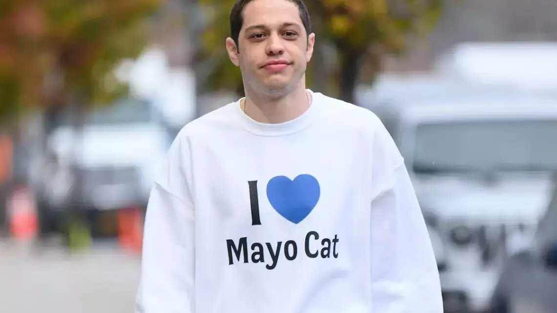 Pete Davidson ingresa en rehabilitación para cuidar su salud mental