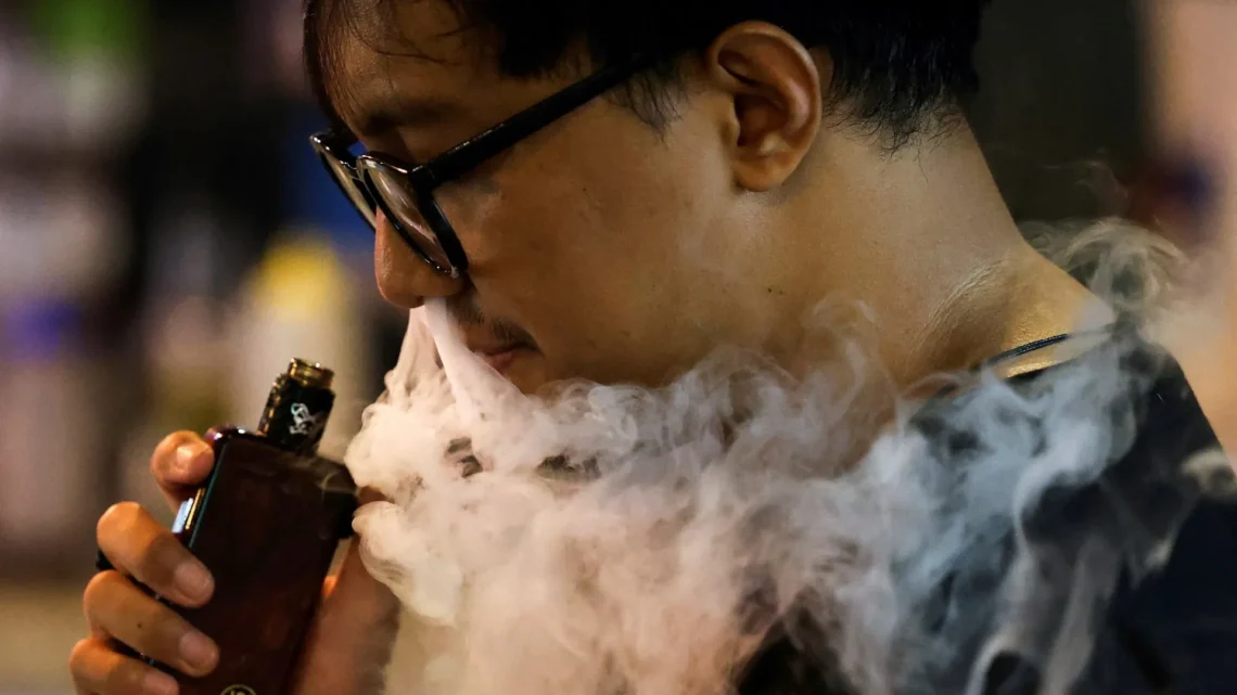 Avanza propuesta para prohibir vapeadores en México