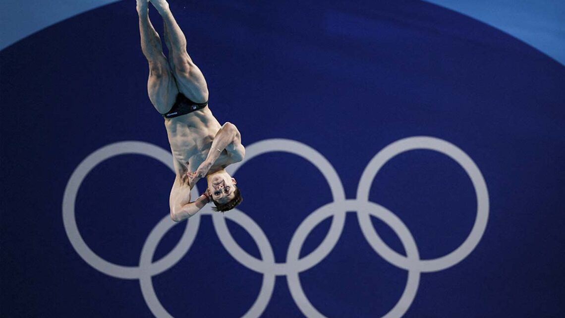 Osmar Olvera Avanza a las Semifinales de Clavados Trampolín 3m en París 2024