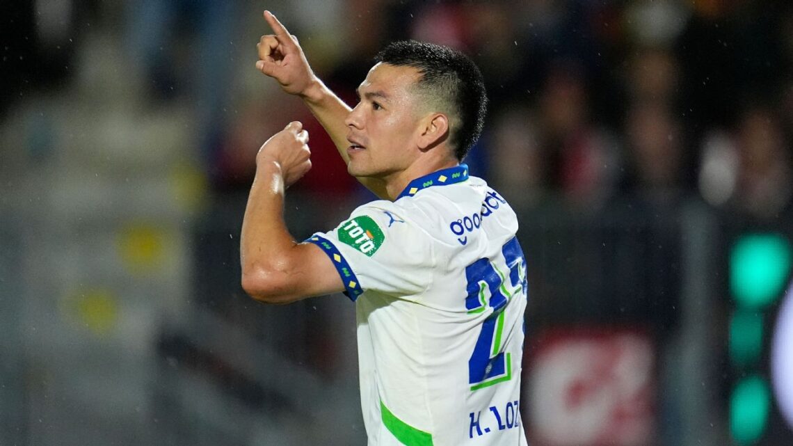 ‘Chucky’ Lozano brilla con doblete en la goleada del PSV