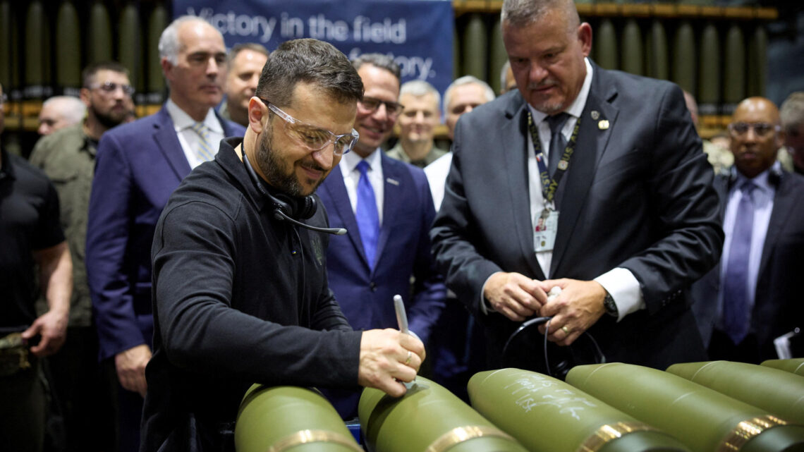 Estados Unidos envía bombas a Ucrania con capacidad de golpear objetivos rusos a 130 kilómetros