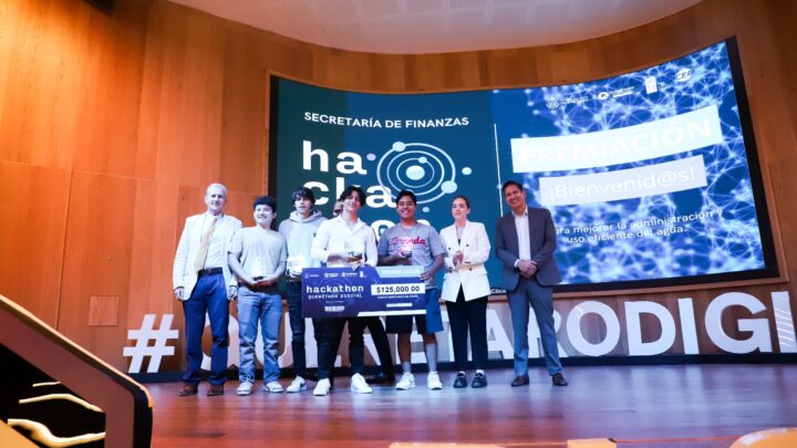 Jóvenes desarrollan prototipos tecnológicos para dar solución en el uso eficiente del agua