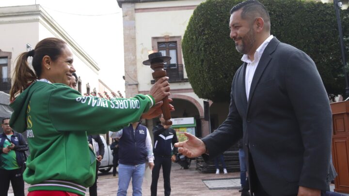 Autoridades dan banderazo de salida a la Carrera de la Libertad 2024