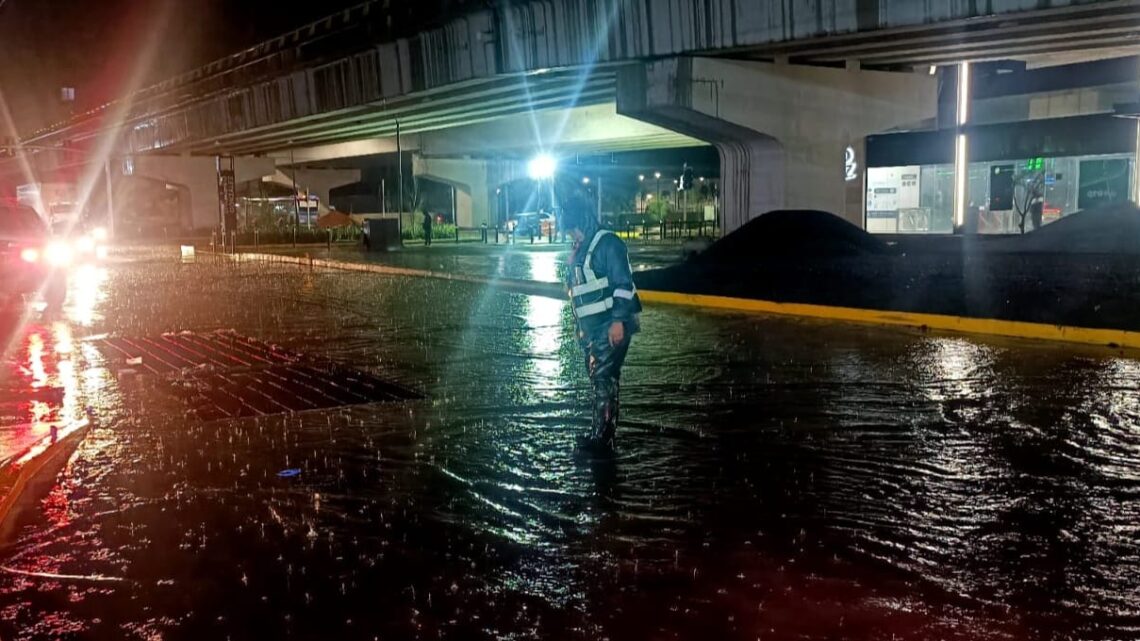 Mantiene CEPCQ trabajo coordinado para atender reportes por lluvias