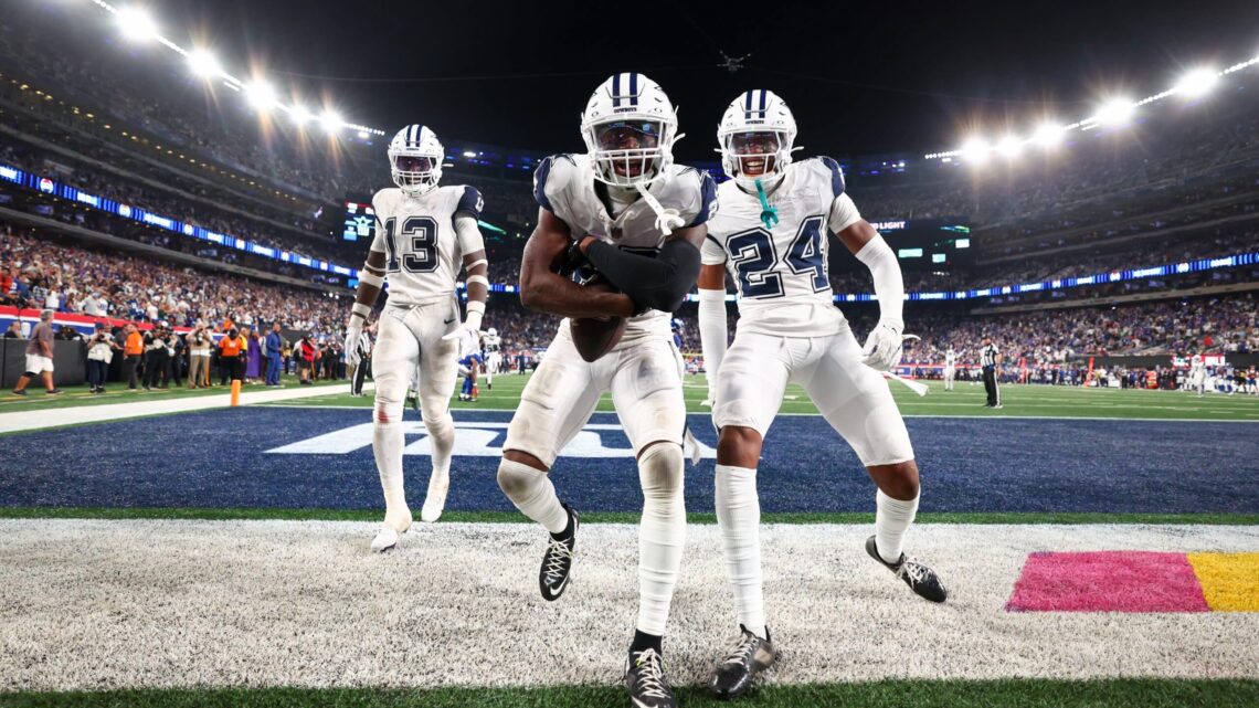 Cowboys Mantienen Dominio sobre Giants en un Ajustado Encuentro