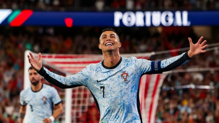 ¡Cristiano Ronaldo alcanza los 900 goles en su carrera!