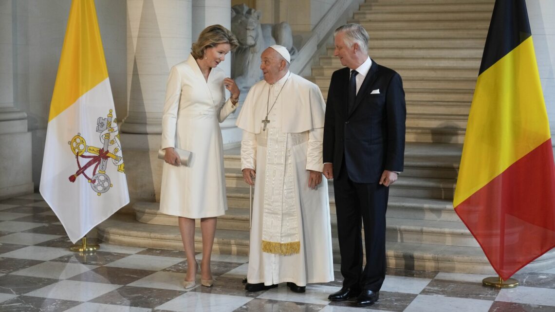 El Primer Ministro Belga Lanza Duras Críticas al Papa por Abusos en la Iglesia