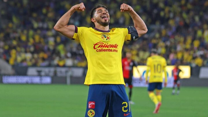 Henry Martín destaca en la lucha por el título de goleador del Apertura 2024