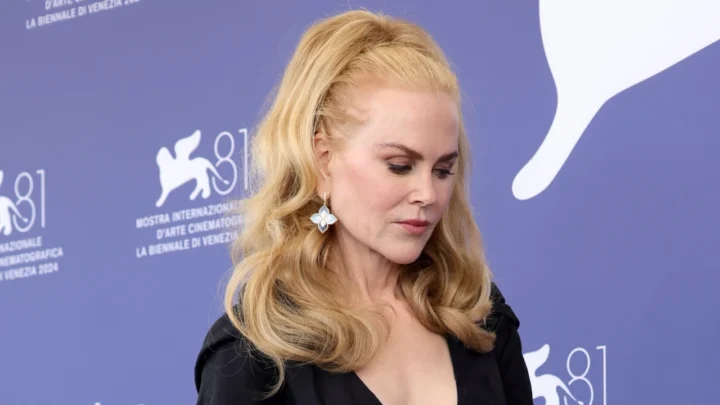 Nicole Kidman gana en Venecia pero deja el festival por la muerte de su madre