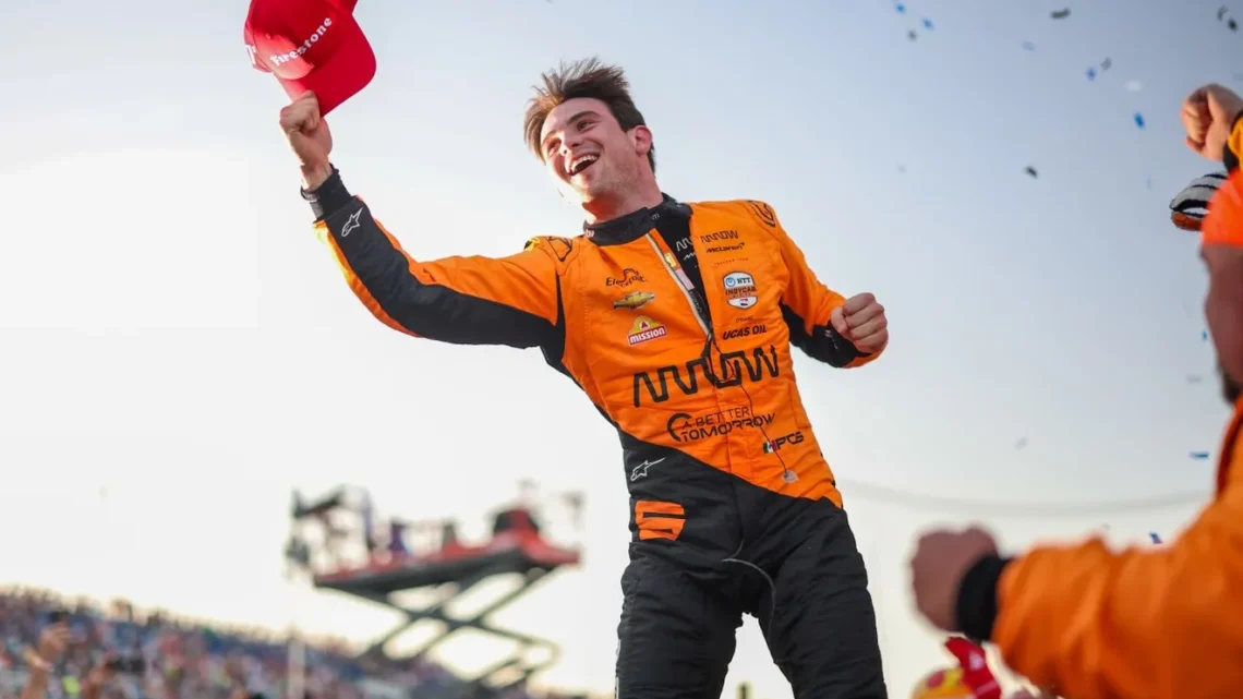 “Pato” O’Ward conquista la victoria en Milwaukee Mile