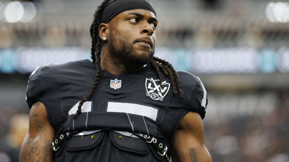 Los Raiders consideran traspasar a Davante Adams en un acuerdo estratégico