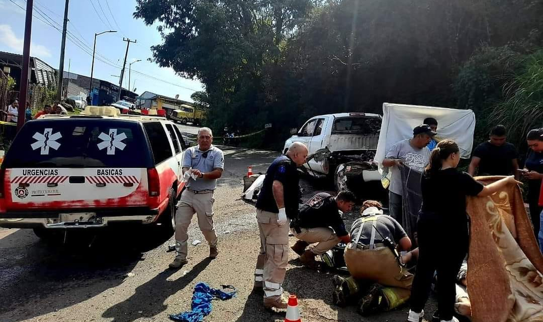 Explosión de cohetones en cortejo fúnebre deja nueve heridos en Michoacán